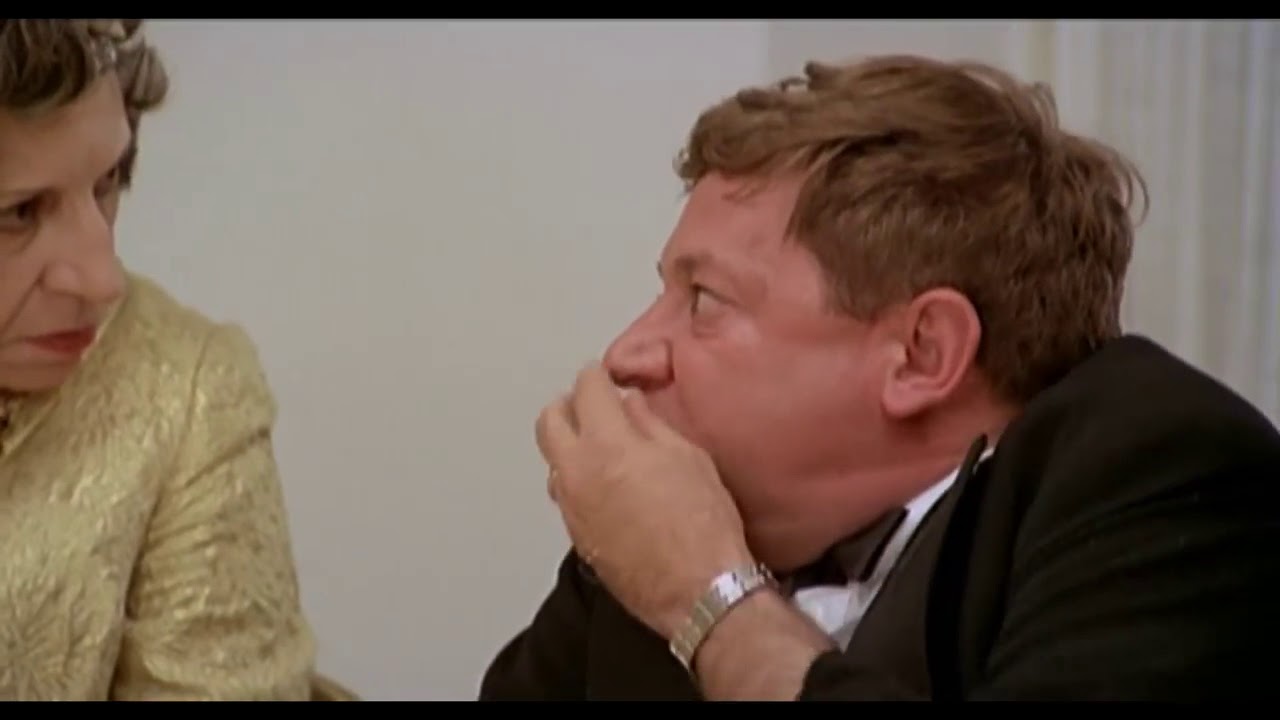 Fantozzi e Filini a cena dalla