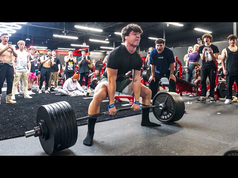 700 DEADLIFT AT ZOO CULTURE 2 OPENING | VILLAIN WINTER ARC