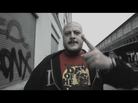 Fréko La Rue Ma Mère Clip Officiel