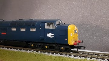 Bachmann class 55 deltic - Earthmover speaker fitted