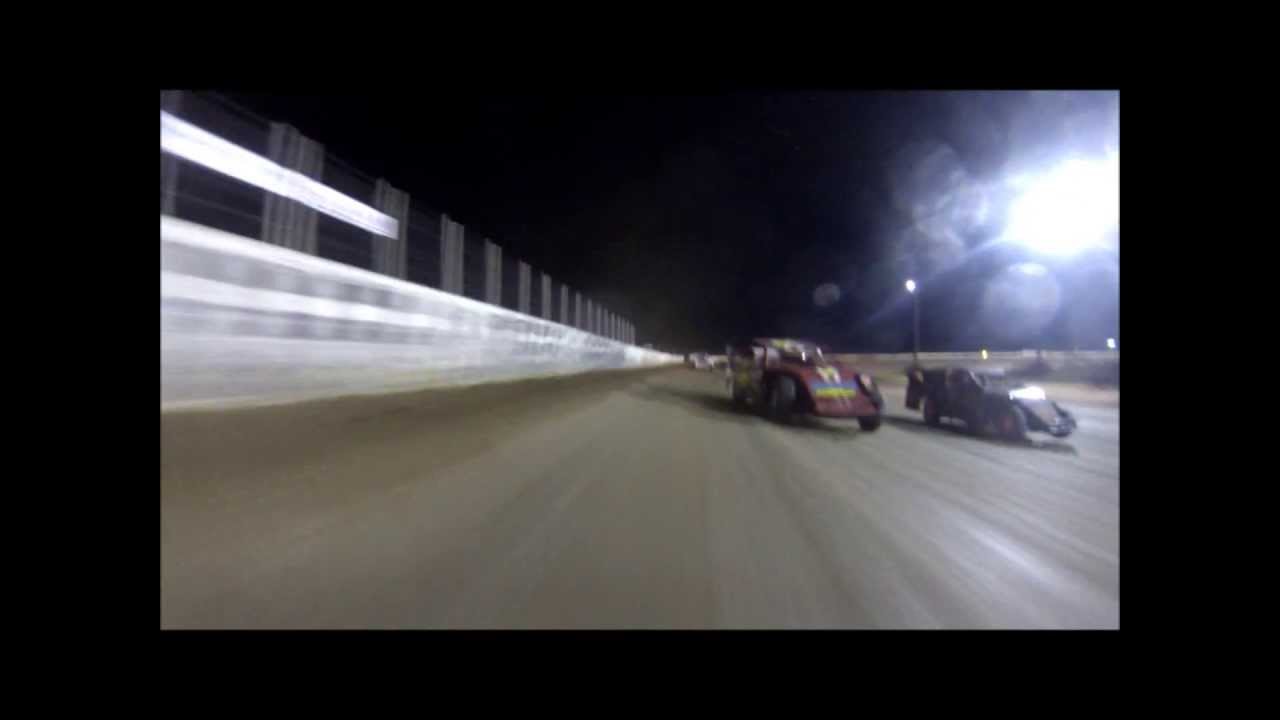 Eric Dailey #7 World Modified Dirt Track Championship at Deer Creek Speedway on July 26, 2013