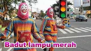 Badut Lucu || Badut Lampu Merah ● Funny clown