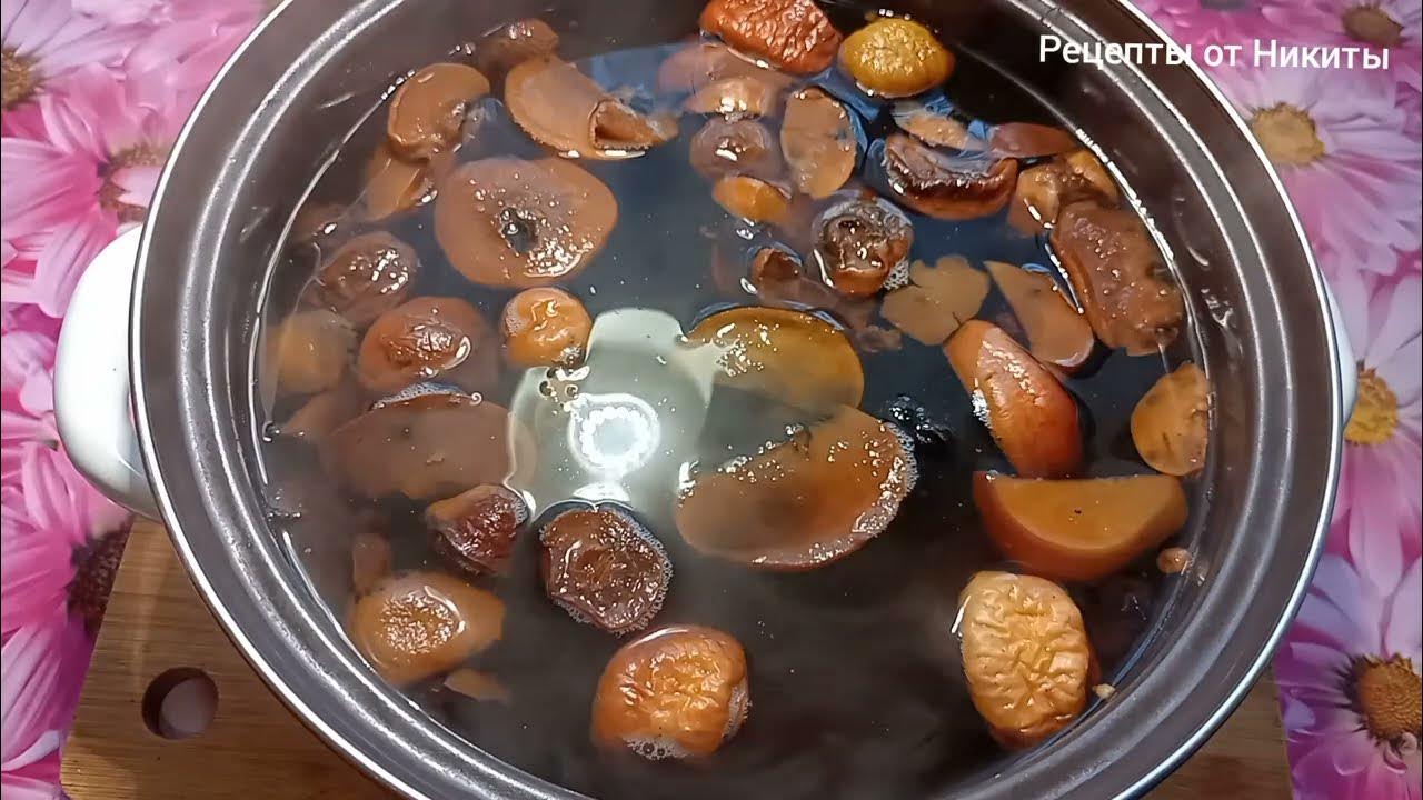 Как сварить компот из компотной смеси. Сухофрукты в сахаре. компот из сухофруктов в бутылке. компот из сухофруктов как варить. как правильно варить компот из сухофруктов.