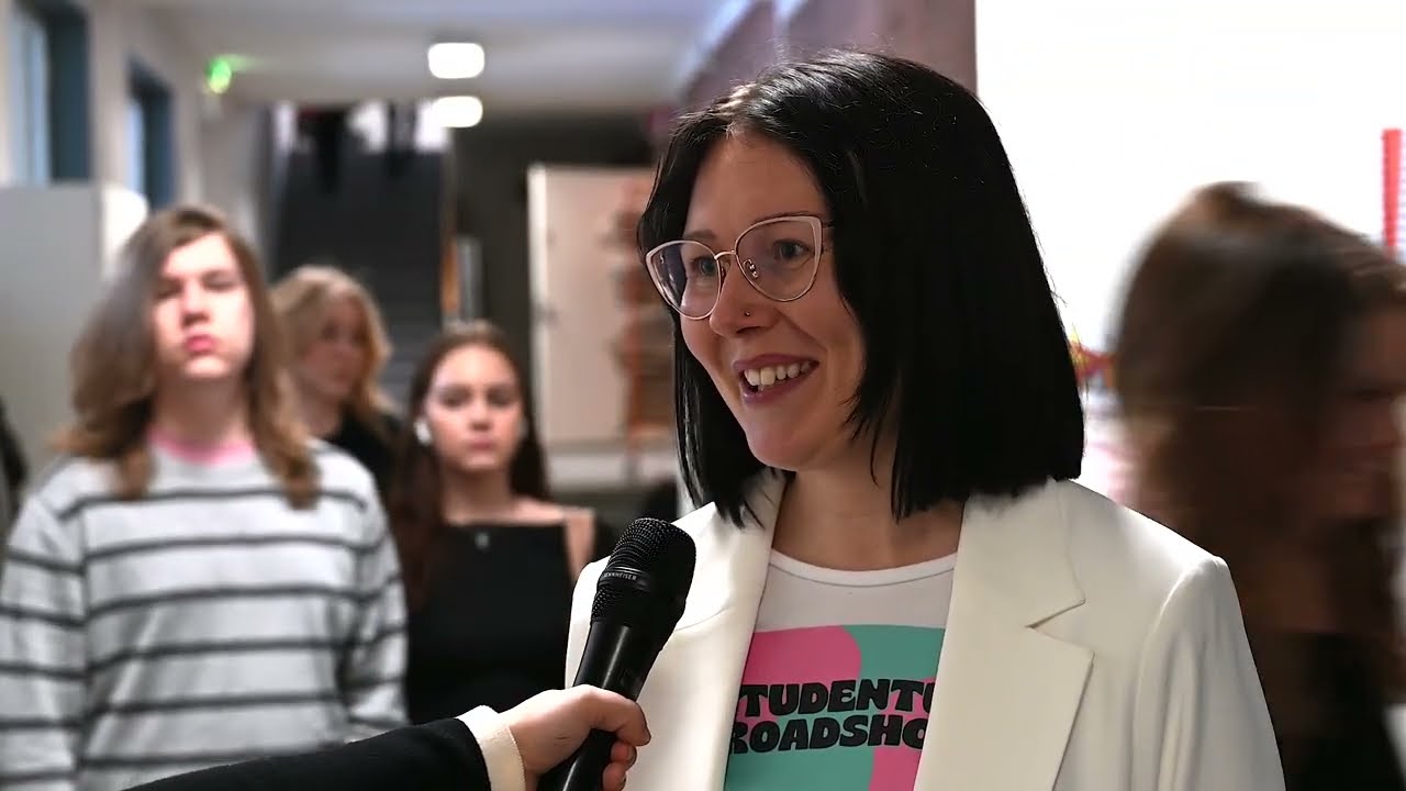 Studentum Roadshow 2024-2025 🚗🏫