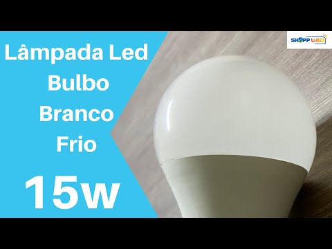 Vídeo: Quantos lumens tem uma lâmpada de 15w?