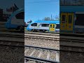 (Stary film) Pesa Elf II jako 34WEag-003A przyjeżdża na stację Tychy