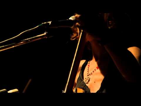 Sadie And The Blue Eyed Devils - Ocean Beach (live)
