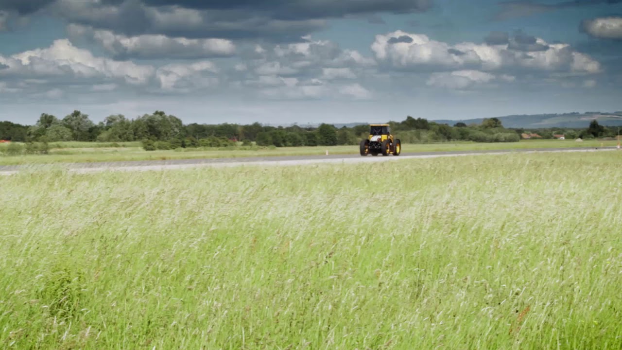 AgriLand: 'Modified' JCB Fastrac sets a new (British) tractor speed ...