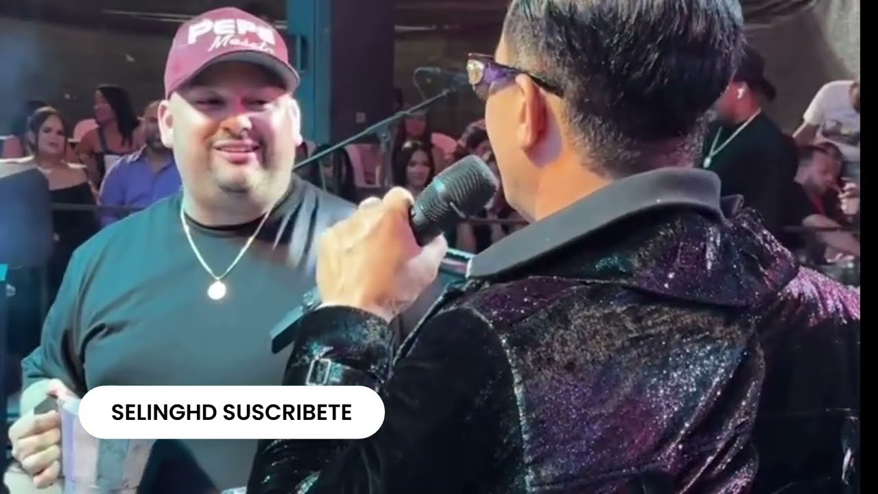 Raulin rodriguez compra cafe con pan a sus musicos para amancer en fiesta