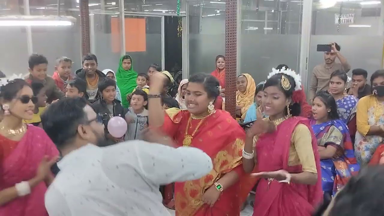 সারা জীবন পরছো লুঙ্গি প্যান্ট পরো নাই