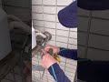 【エアコン工事】銅管に傷をつけにくいカッターナイフの使い方#shorts