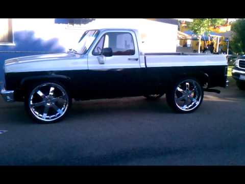 26" Chevy C10 n Escalade 26" - YouTube 26" Chevy C10 n Escalade 26" - YouTube