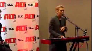 Broods - Bridges (Live @ Alt 101.9)