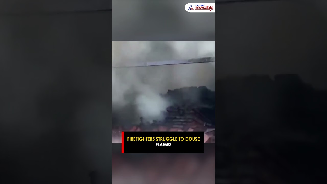 Massive Fire Erupts in Hapur Wood Warehouse, Firefighters Struggle to Douse Flames| Asianet Newsable