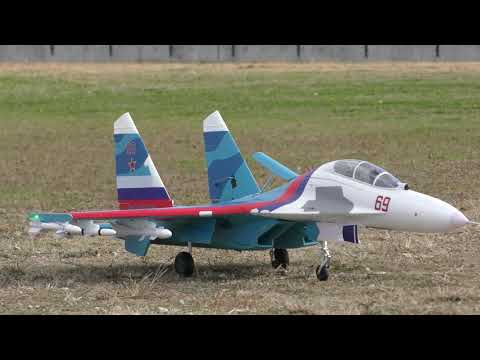 Su-30戦闘機 通販で買ったラジコン飛行機 がカッコいい - YouTube