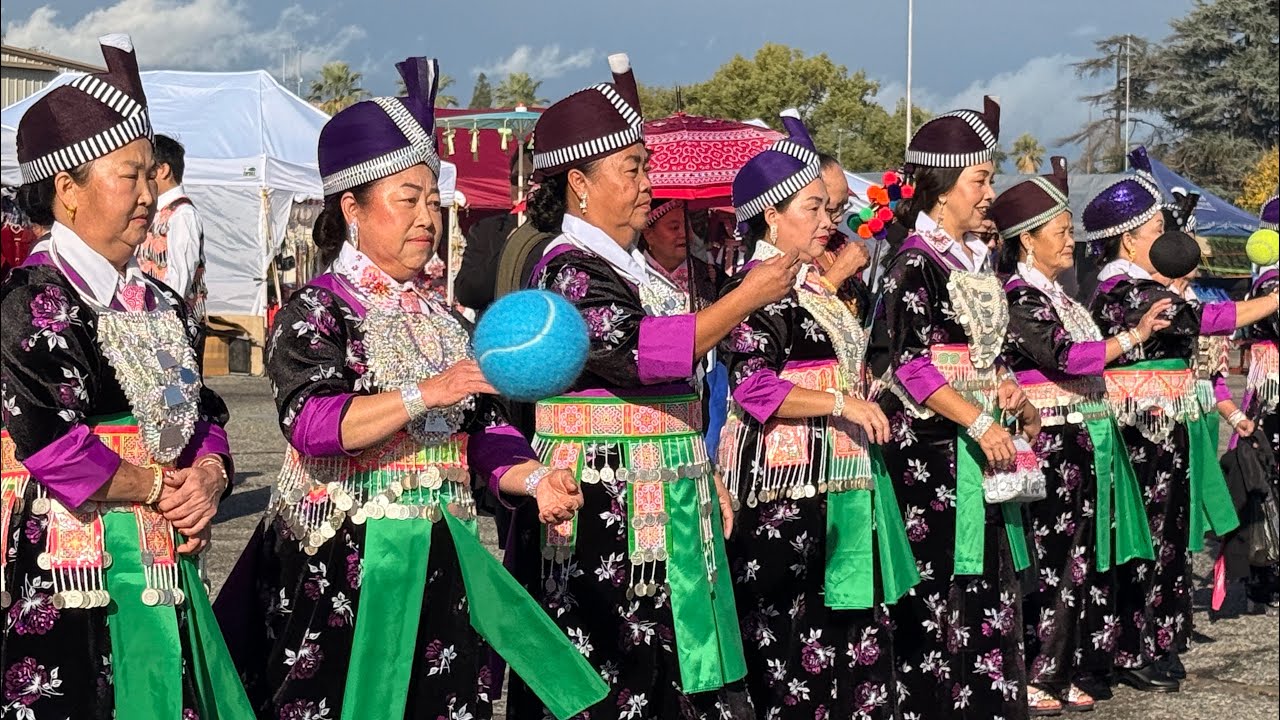 Fresno Hmong New Year 2026 Day 1 | Nkauj Nrab Nraug Nrab Pov Po￼b Coob Heev 