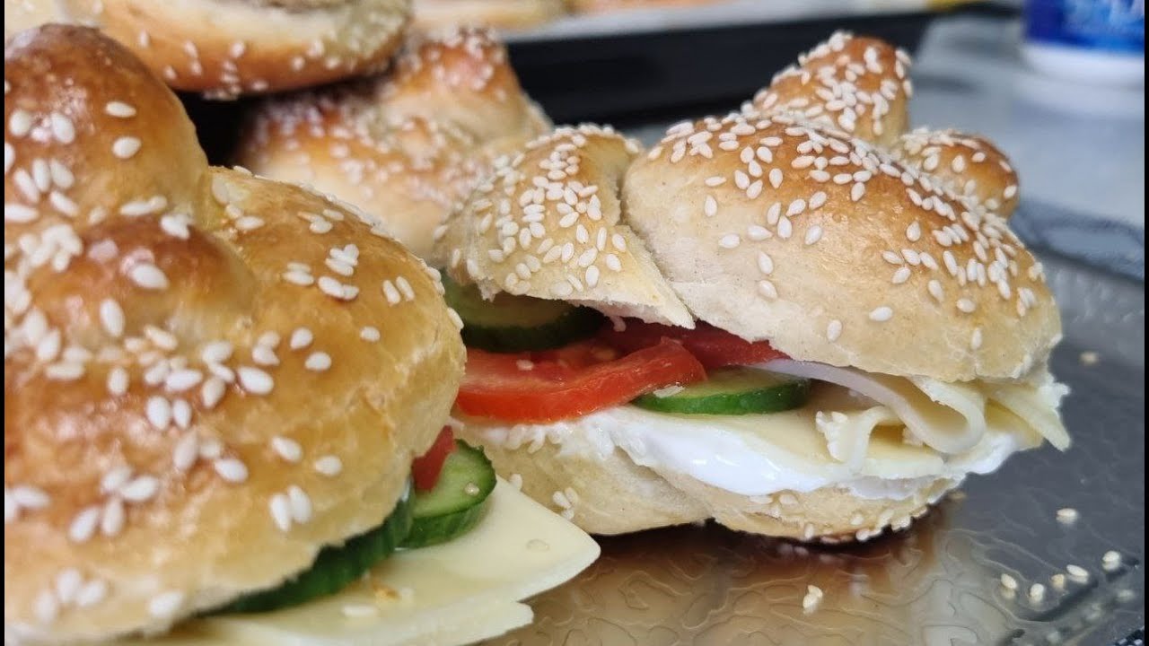 לחמניות קשר רכות מושלמות לכריכים