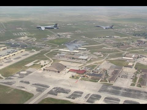 ვიდეო: სად მდებარეობს ellsworth afb?