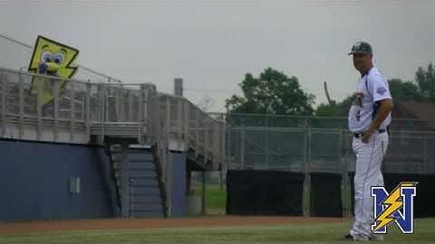 Head Coach Arthur Stenberg Mic