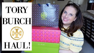 TORY BURCH HAUL!!!
I have recently shopped at the Tory Burch online store as well as outlet. I got some amazing shoes and super nice new everyday bag! Tory Burch Haul!
Thank you for watching please consider subscribing if you are new to my channel.
xoxo Magdalena
~~ e mail MStylemail@yahoo.com
********************************************************
Tory Burch ladybug sneakers (on sale) https://go.magik.ly/ml/2c5lb/
Tory Burch blue nylon Destiny sneakers https://go.magik.ly/ml/2c5l9/
****************************************************
*****************************************************
My IG @mstylechannel https://www.instagram.com/mstylechannel/?hl=en
***********************************************************
My Makeup:
Lips Fenti beauty lipstick Fussy https://go.magik.ly/ml/2bw33/
Dior foundation https://go.magik.ly/ml/29wxf/
Eyes Bobbi Brown shadow stick https://go.magik.ly/ml/2c5pd/
Blush Guccil https://go.magik.ly/ml/29wxh/
N. Denonna consealer https://go.magik.ly/ml/2bf6m/
Dior Bronzer https://go.magik.ly/ml/2bf6h/
Hourglass powder https://go.magik.ly/ml/24bpc/
Dior Brow Pencil in Brown https://go.magik.ly/ml/26id7/
Lancome mascara https://go.magik.ly/ml/2bf72/
Urban Decay Setting Spray https://go.magik.ly/ml/26idb/
***********************************************************
My Favorite stores to shop:
Sephora https://go.magik.ly/ml/fslr/
Nordstrom https://go.magik.ly/ml/1zv6h/
Fashionphile https://go.magik.ly/ml/1zv6e/
***************************************************************
Thank you for watching and subscribing to my channel
xoxo Magdalena
~~ e mail MStylemail@yahoo.com
~~ Instagram @MStylechannel
***************************************************************
***************************************************************
* some of the links might be an affiliate links. TORY BURCH HAUL!!!
