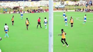 GARFA DIV2 LEAGUE REFEREE IN GHANA INDEED HAS LOST HIS CREDIBILITY.MAMOBI MIDJILAND VS DOXA-H UNITED