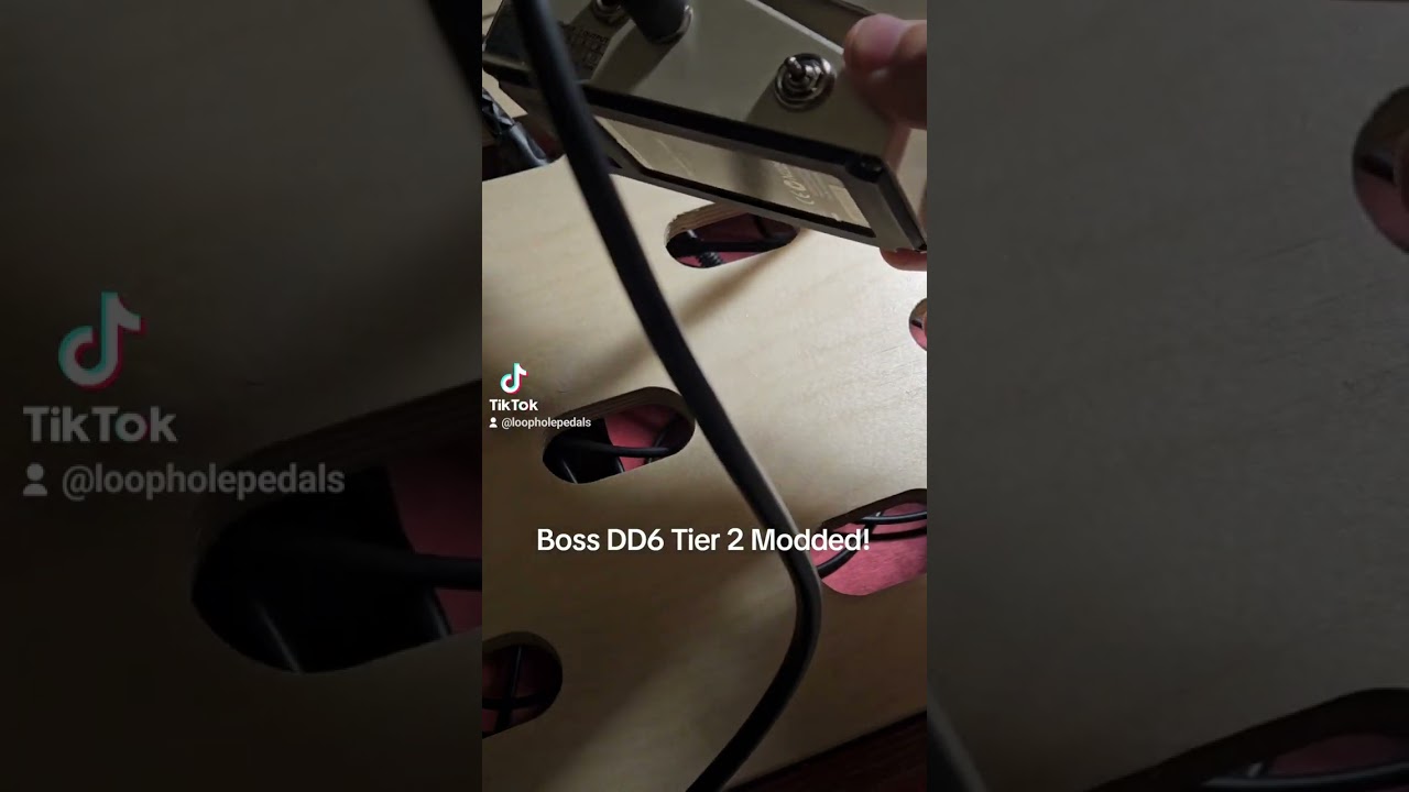 Boss DD6 with our Tier 2 Mods! Feedback Mod Analog Mod - YouTube