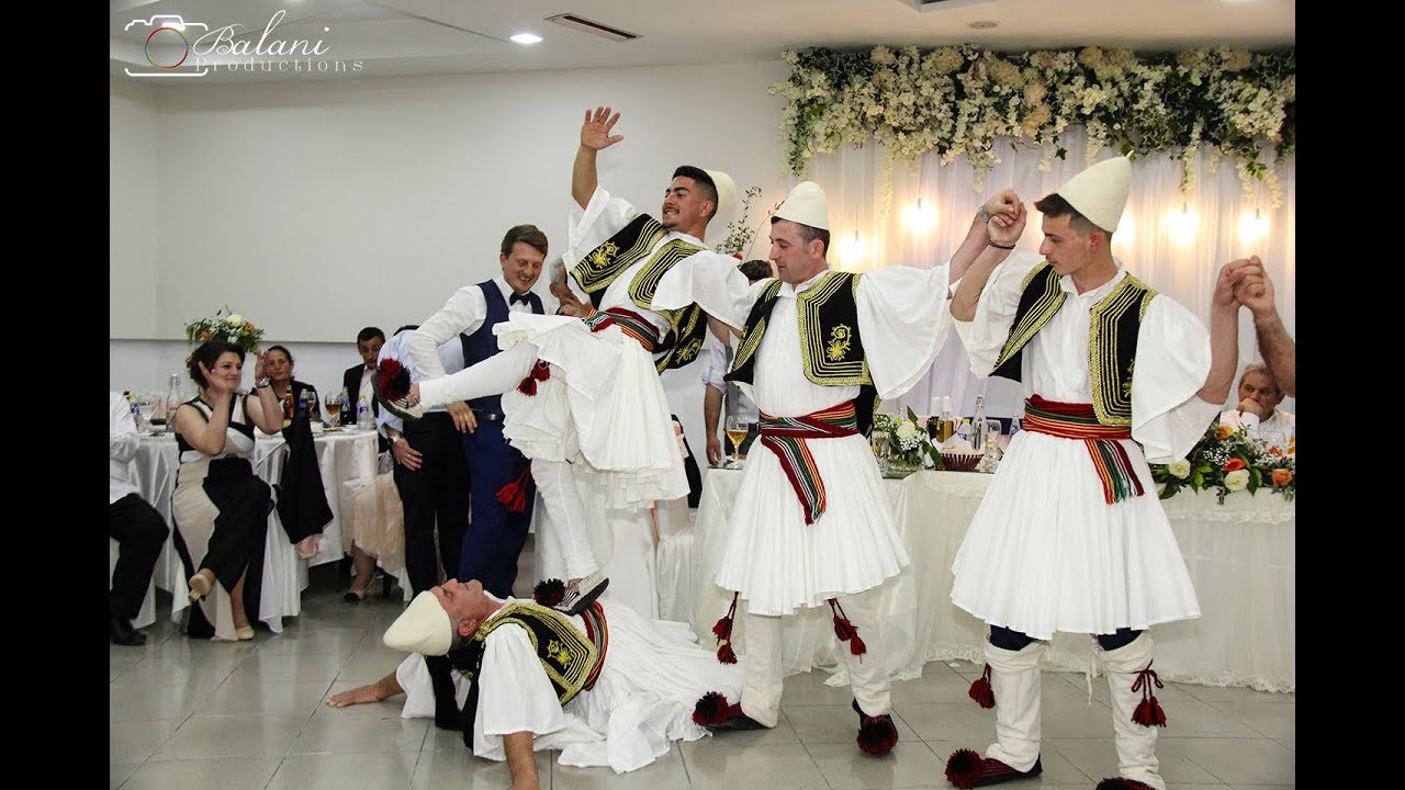 Motive dasme, vallja e Osman Takes, Sarande 2019