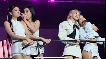 BLACKPINK - FOREVER YOUNG - SF (1st Row Fancam)