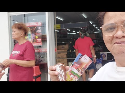 MAG O!SAVE STORE KAMI NI NANAY AT BUNSO /ANU KAYA ANG BIBILHIN NILA?