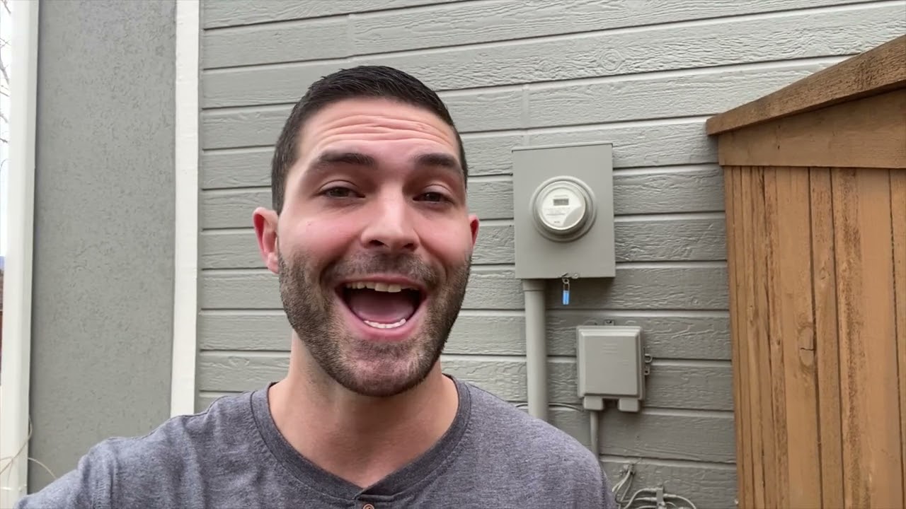 Green Screen & Selfie Video Examples