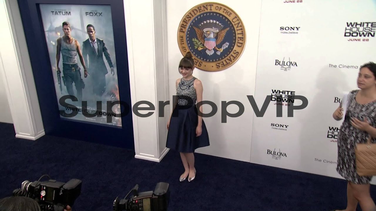 Joey King at White House Down Premiere on June 25, 2013 i...