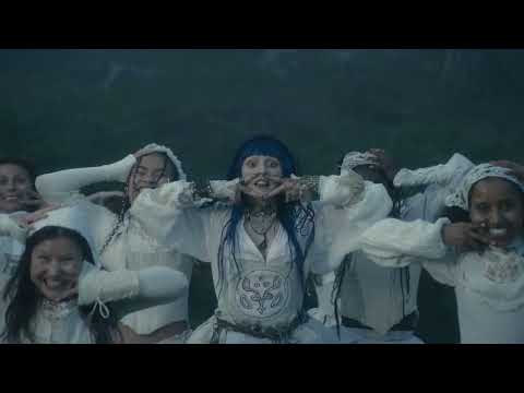 Ashnikko Cheerleader Official Music Video 