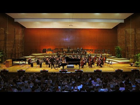 W. A. Mozart | Piano Concerto No. 20 in D minor, K. 466 (live by Vadim Chaimovich)