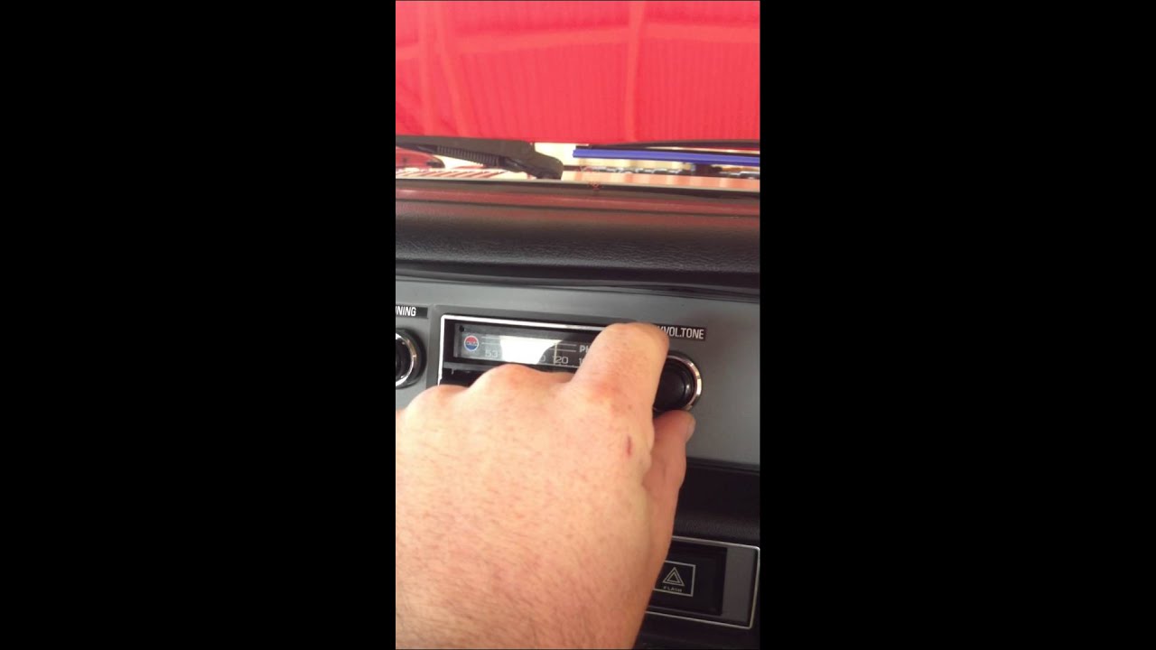 Datsun 200B Cold Start.MOV