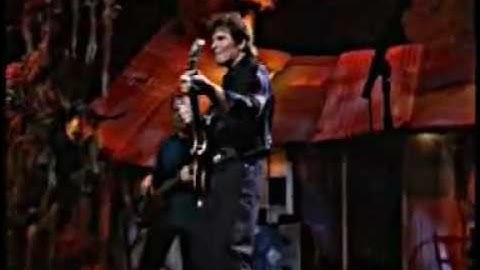 Creedence Clearwater Revival - Rolling on the River