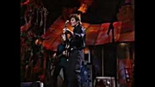 Creedence Clearwater Revival - Rolling on the River