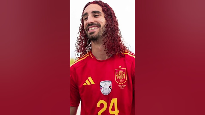 Marc Cucurella cumple su promesa y se tiñe el pelo de rojo así le ha quedado