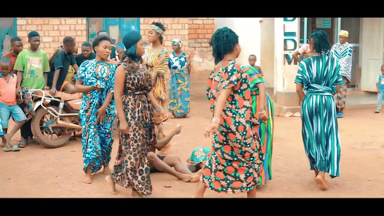 The star girls Kidemobe (Official Music video)