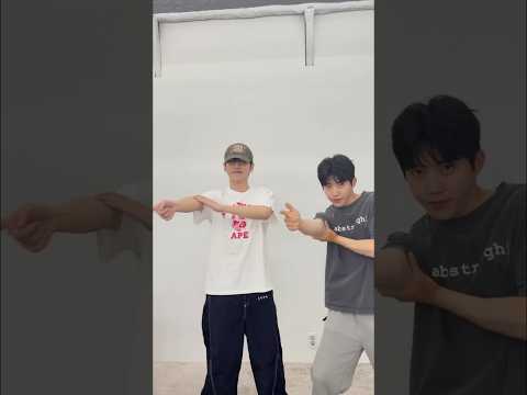 𝙍𝙀𝘿𝙍𝙀𝘿 🐰🐶🙅‍♂️
