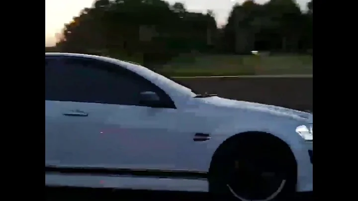 Supercharged G8 vs Challenger HELLCAT! 50-140mph!💨😬#Shorts #hellcat #racing