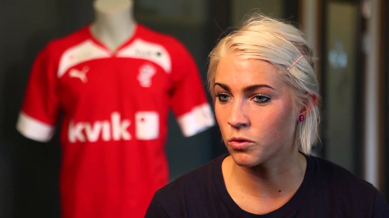 At Spille Med De Bedste Kristina Kristiansen YouTube