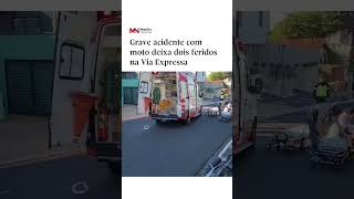 Grave acidente com moto deixa dois feridos na Via Expressa