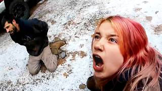 Girl Takes Cop’s Taser to Save Boyfriend, Doesn’t End Well...