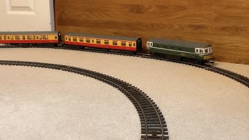 Lima O Gauge 1:45 - BR Class 33 with Crimson and Cream Coaches