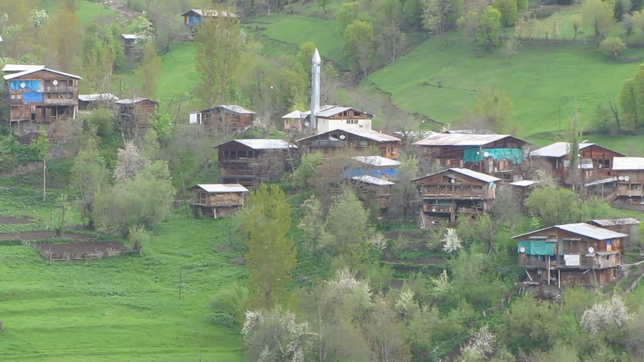 Artvin In Sakin Sehri Savsat Ta Ilkbahar Bir Baska Guzel