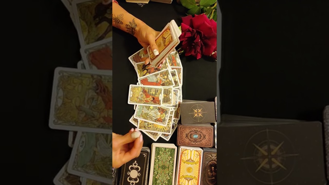 🎯 טארוט 👠👠 למה אני לא יכולה להתנתק ממנו???🧤