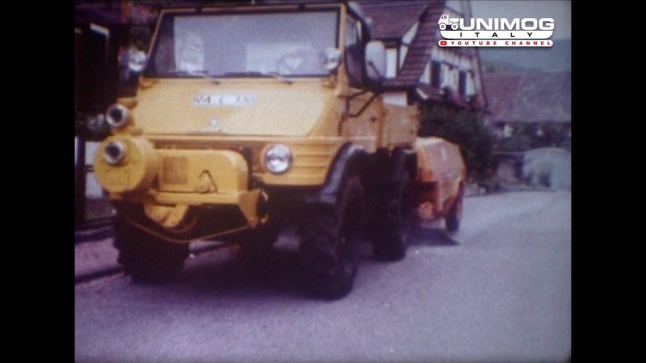 Unimog historischer : Im einsatz bei Kommunalverwaltungen ( servizi comunali  )