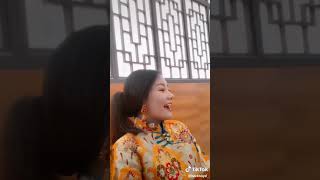 WOW: ASIAN WOMEN THROAT SINGING FROM TIKTOK