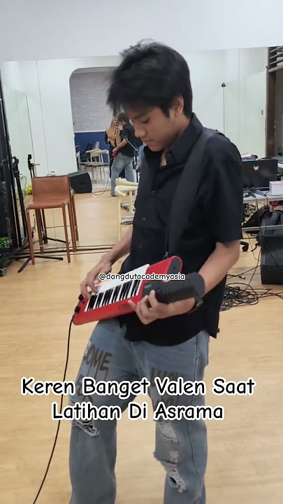 Keren Banget Valen Latihan Di Asrama DA7