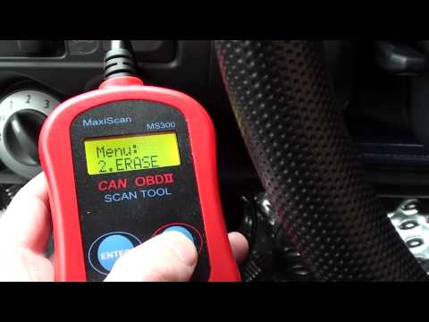 Autel Maxiscan MS300 Searching For Honda Diagnostic Trouble Codes